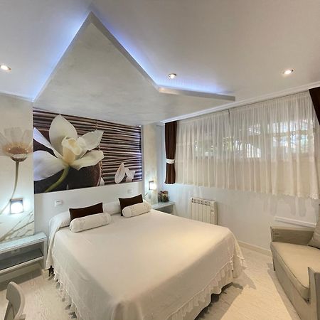 El Jardin Otel Soto de la Marina Dış mekan fotoğraf