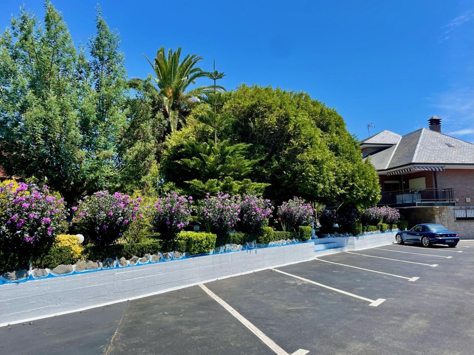 El Jardin Otel Soto de la Marina Dış mekan fotoğraf