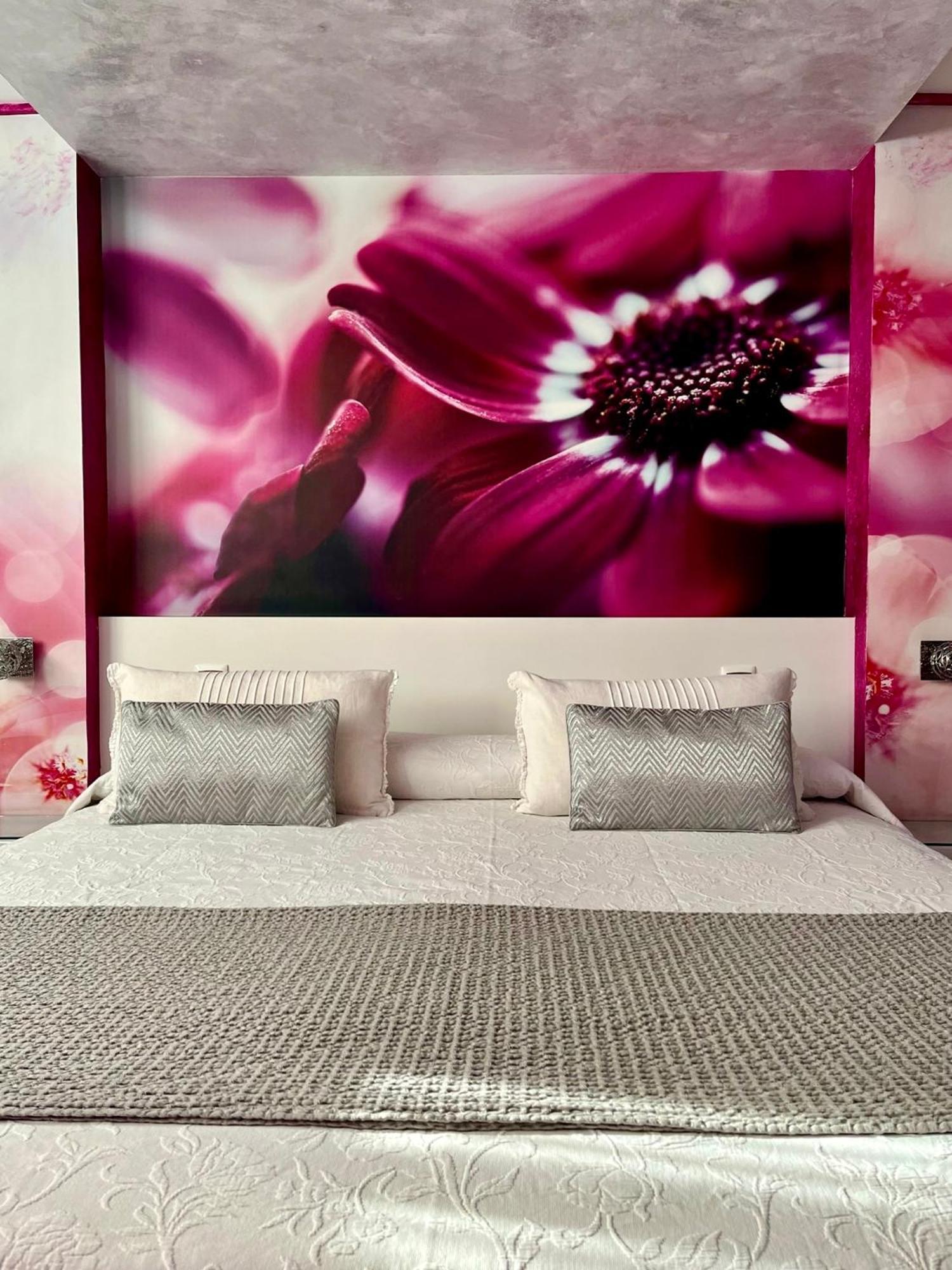 El Jardin Otel Soto de la Marina Dış mekan fotoğraf
