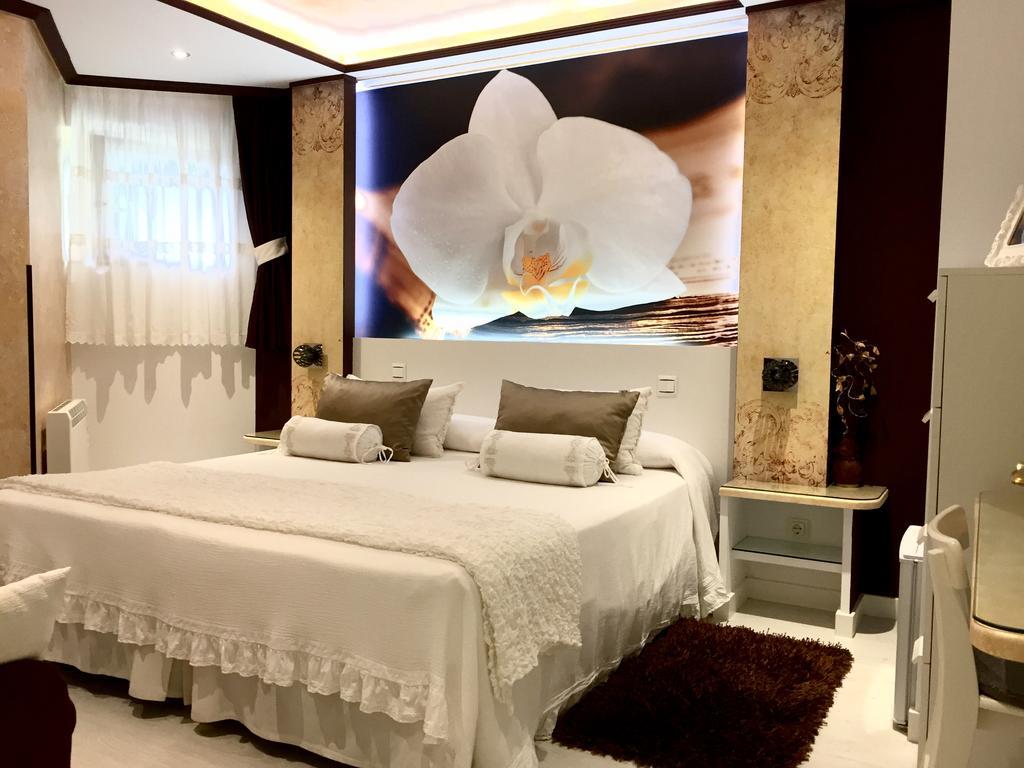 El Jardin Otel Soto de la Marina Dış mekan fotoğraf