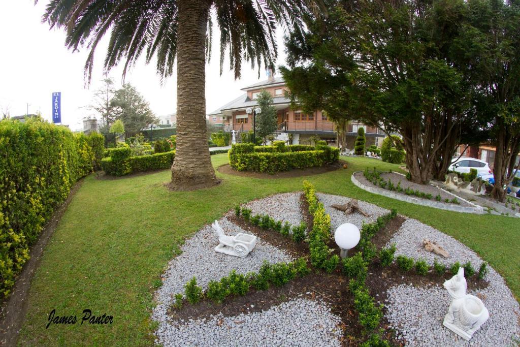 El Jardin Otel Soto de la Marina Dış mekan fotoğraf